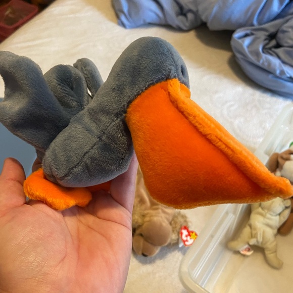 Ty Plush Bird Toy with Orange and Gray - Picture 1 of 9